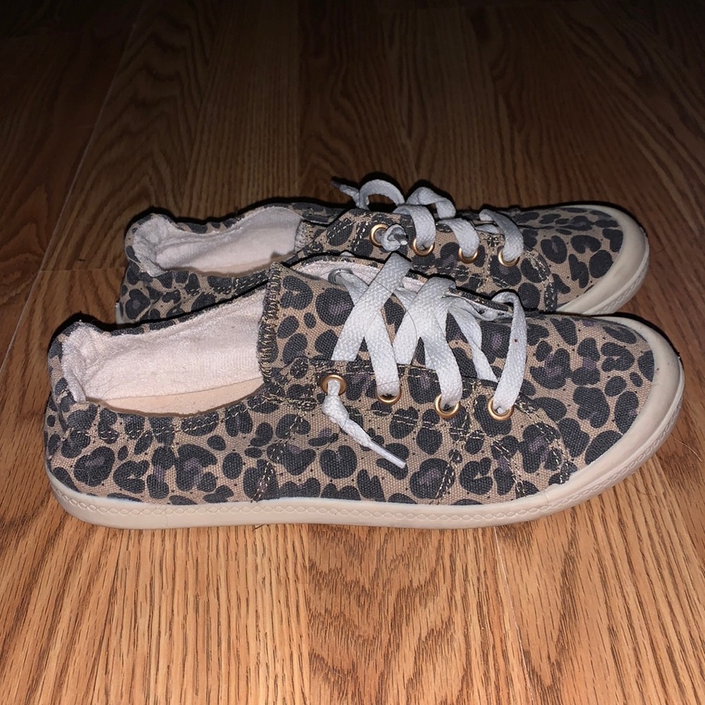 Time and tru slip ons